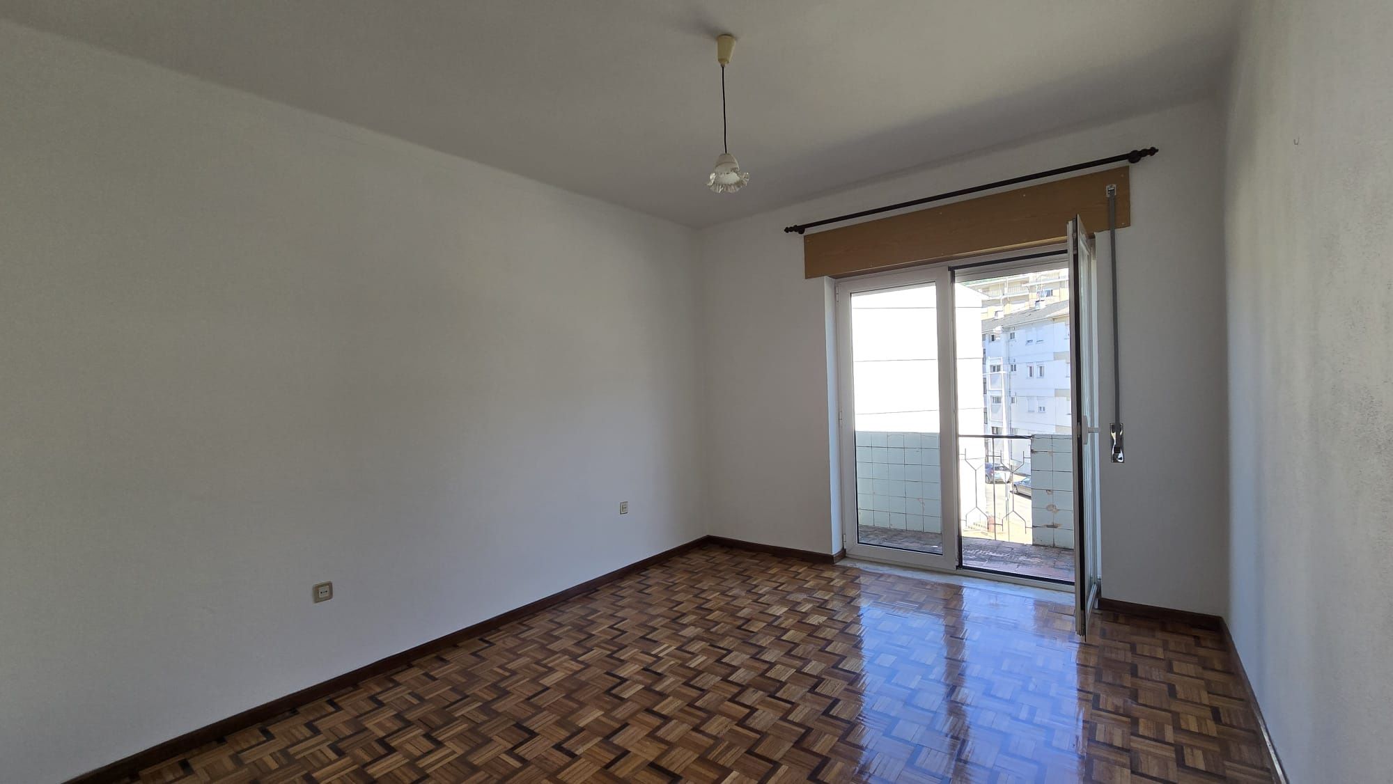 Apartamento t 4 no centro da cidade de Lamego para venda para venda .