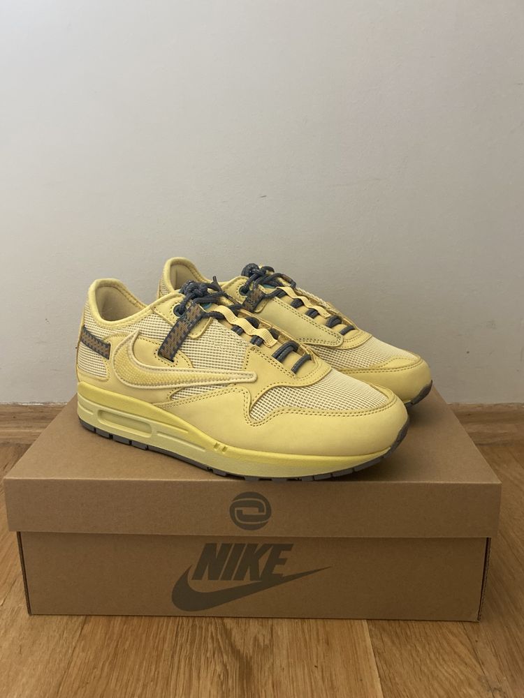 Nike air max 1 travis scott cactus jack saturn gold