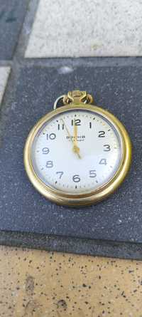 Stary zegarek nakręcany  kieszonkowy Vesna 17 kamieni . Vintage