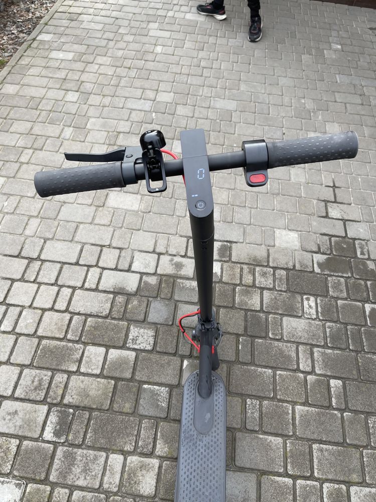 Електросамокат Xiaomi Mi Electric Scooter Pro 2 Black