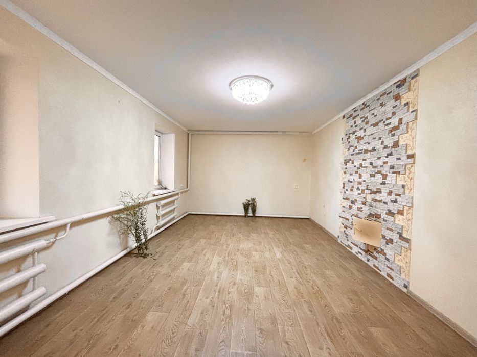 Без комиссии, с Новой крышей! Продам дом в Орловщине.