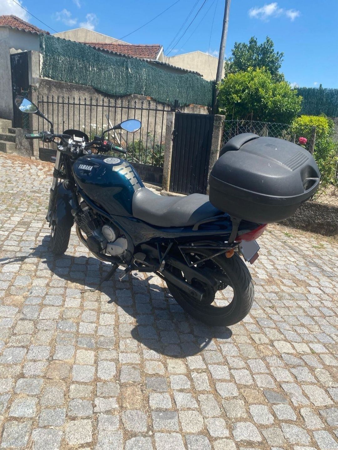 Yamaha xj600S diversion