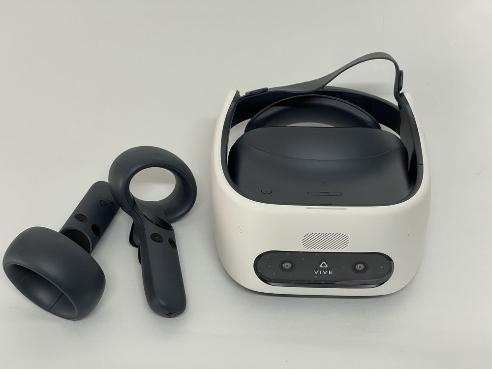 HTC Vive Focus Plus Окуляри віртуальної реальності