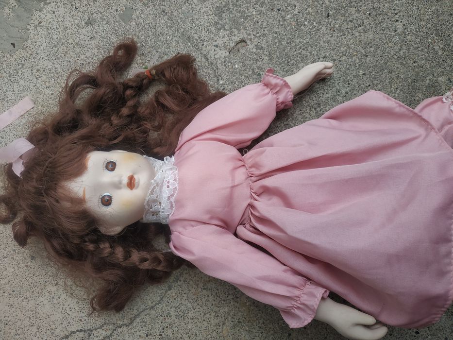 Bonecas em porcelana