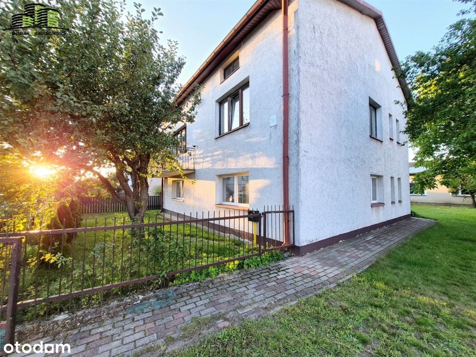 Przestronny dom i budynki gospodarcze, Zabłudów