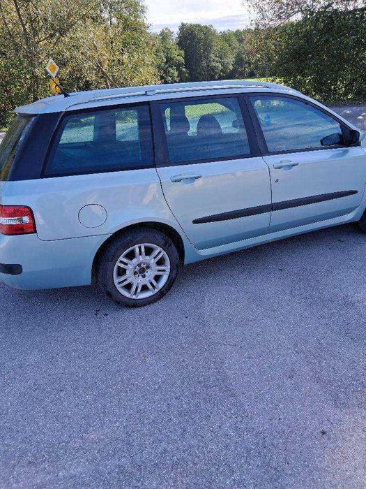 Fiat Stilo    2004r
