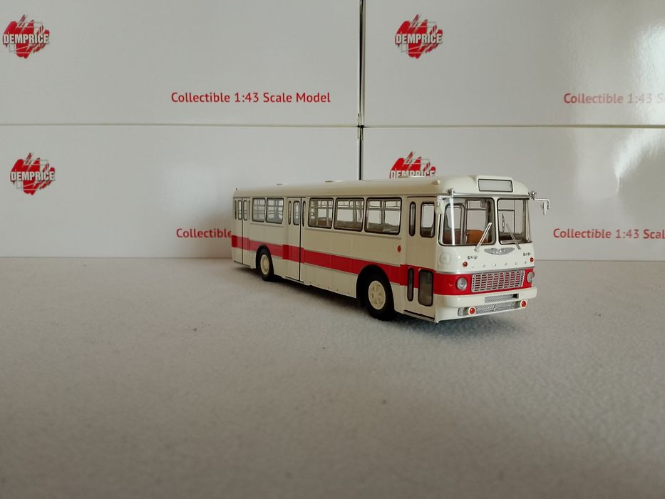 Classicbus 1 / 4 3 .