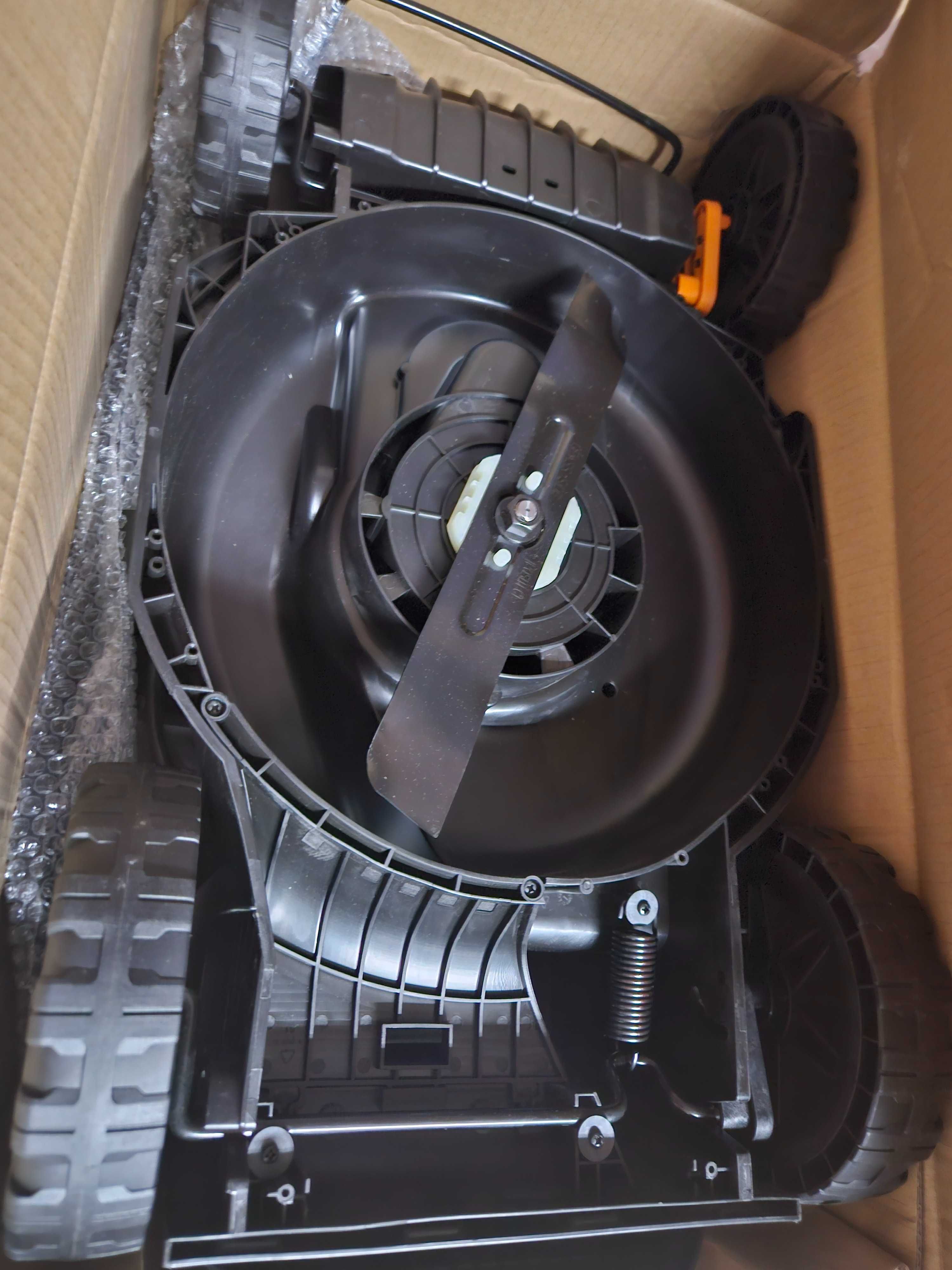 Nowa kosiarka akumulatorowa WORX WG779E