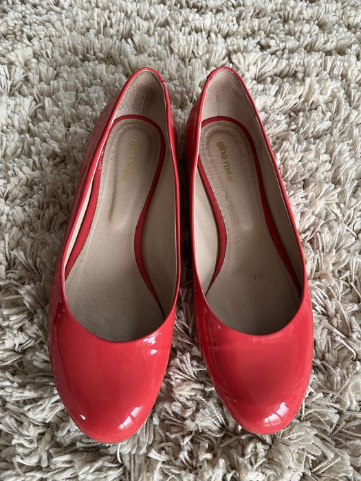 Bakeriny Gino Rossi 38 koral lakierki