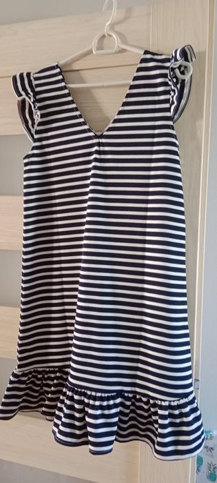 Sukienka Reserved roz M