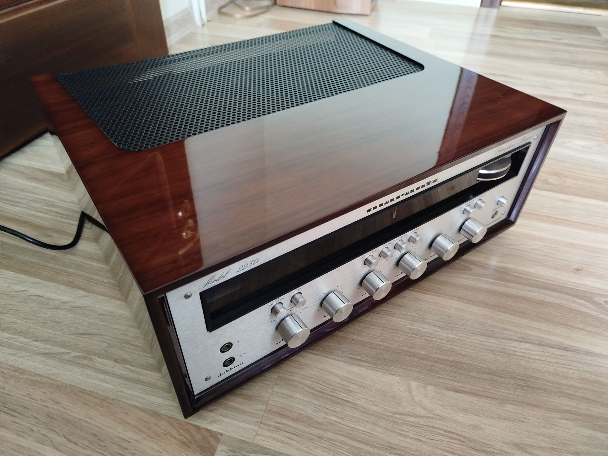 Amplituner Marantz 2230, Luxman, Sansui