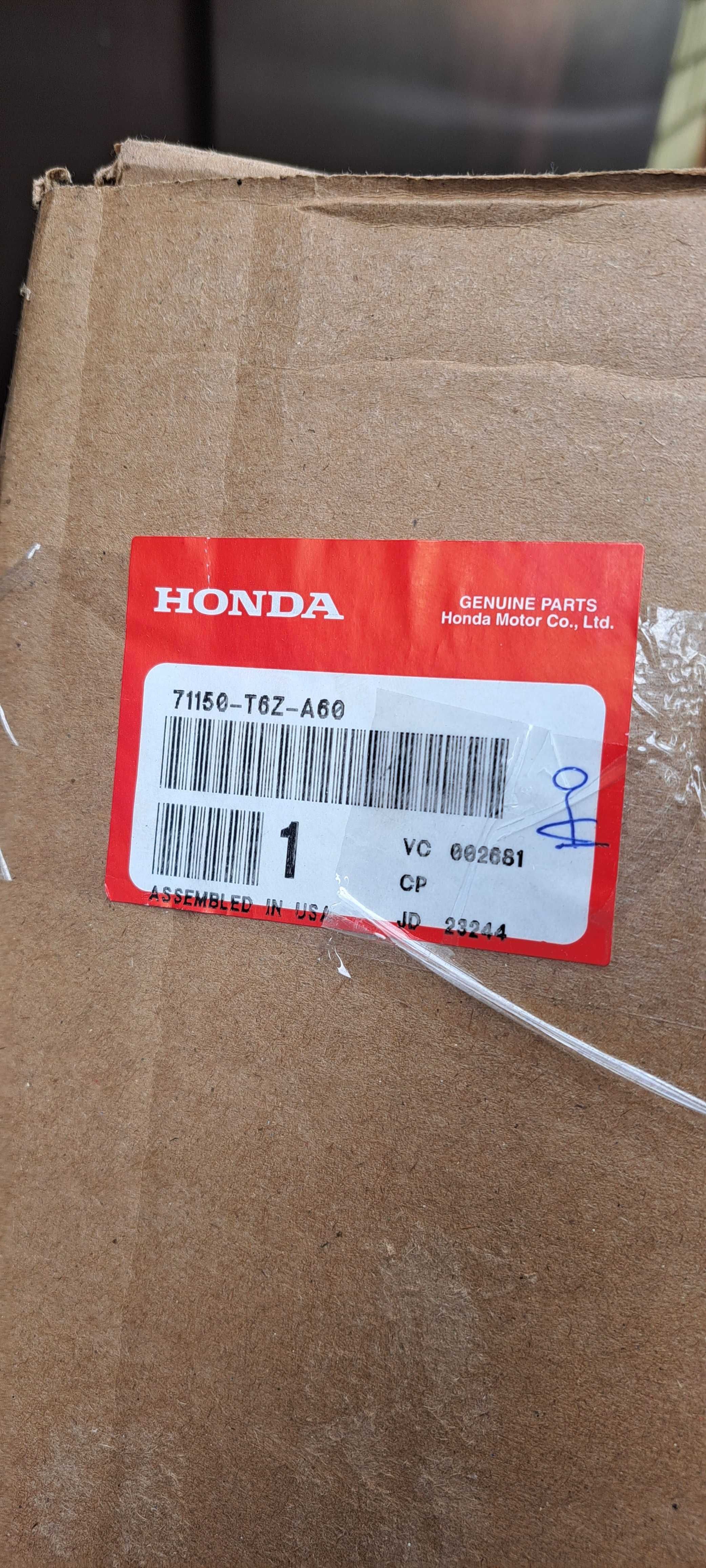 Верхняя накладка решетки радиатора Honda Passport 2023,  71150-T6Z-A60