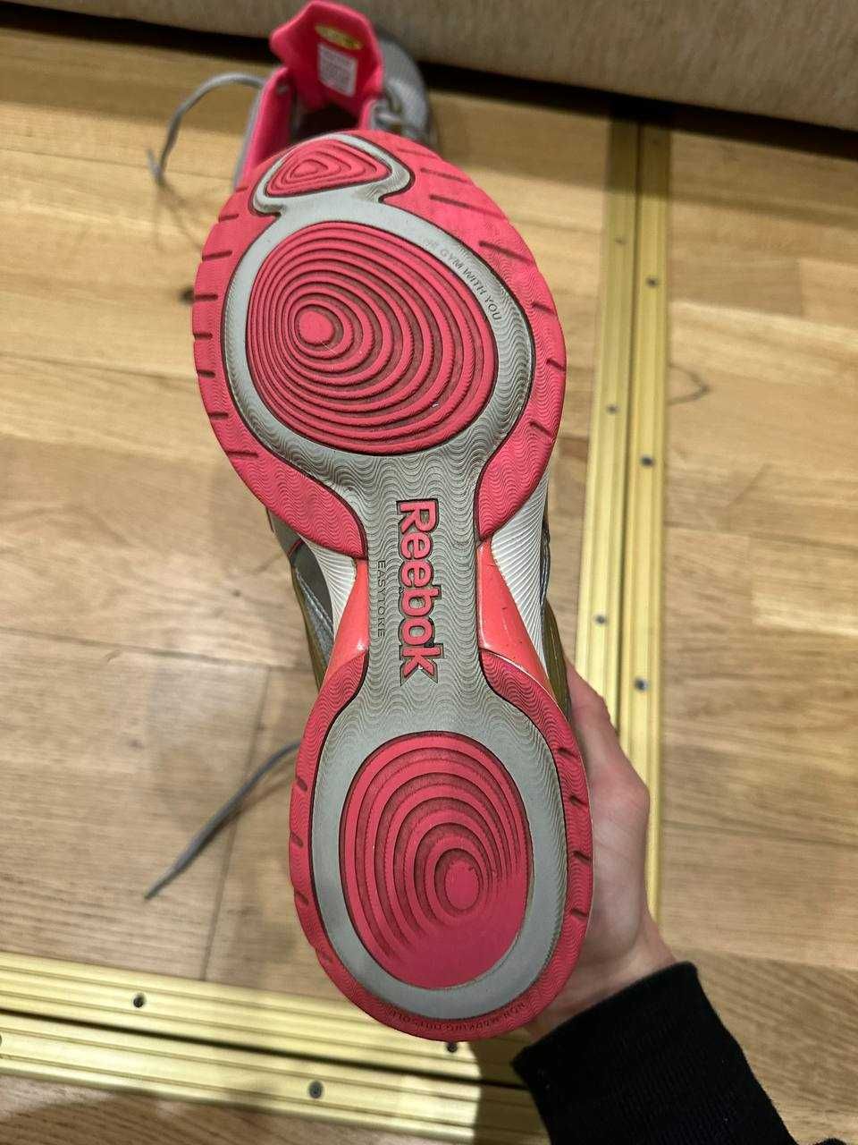 Asics красовки орігінал жіночі