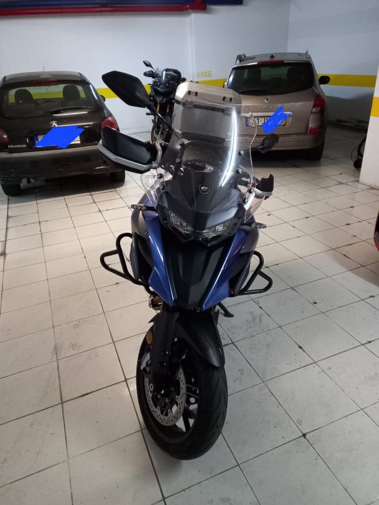 QJMotor SRT550 ótima
