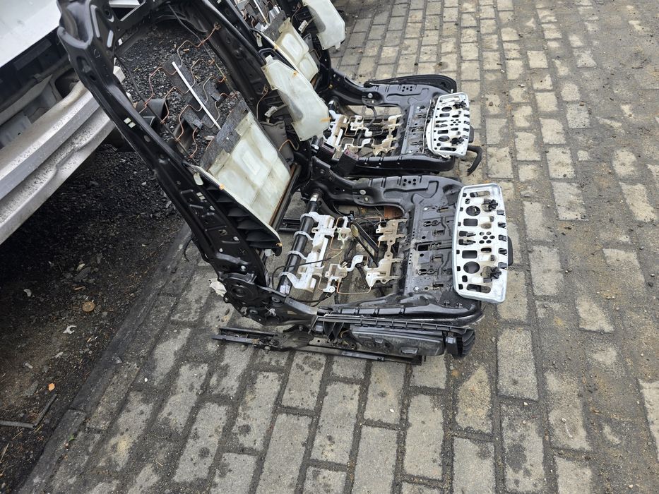 Stelaż szyna mechanizm fotela przód elektryczny bmw g30 g31