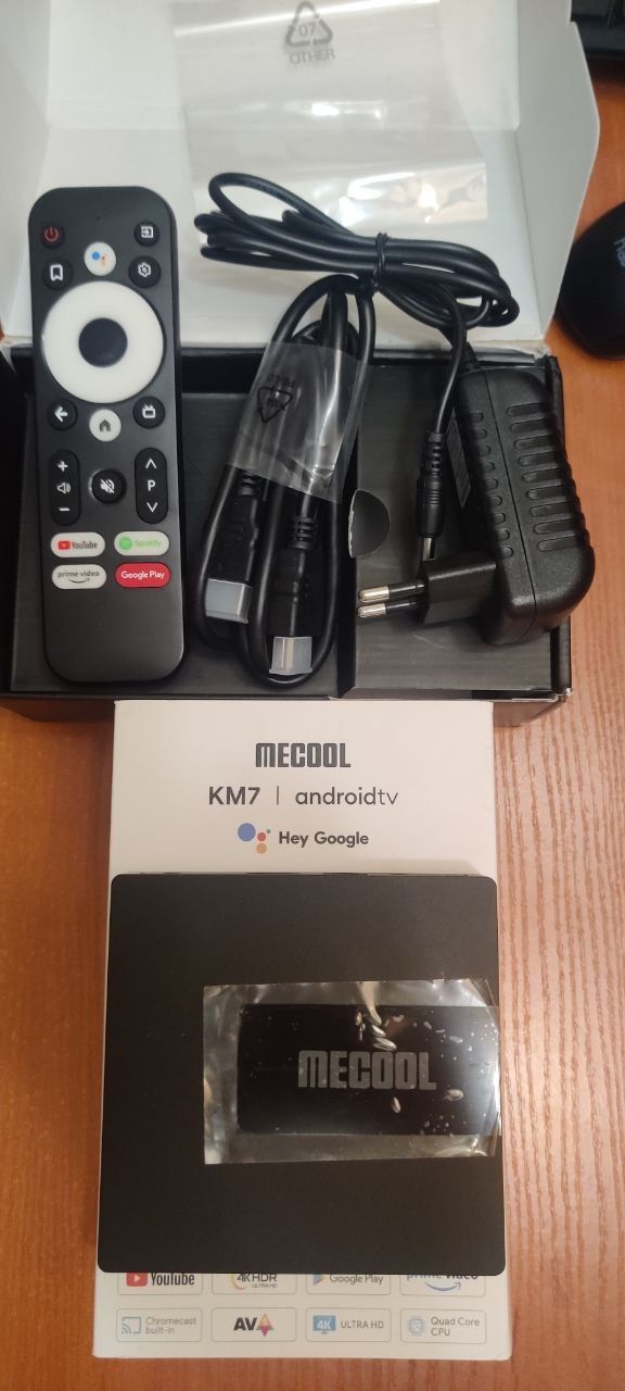 приставка тв сматр андроид Mecool KM7 2gb/16gb новая