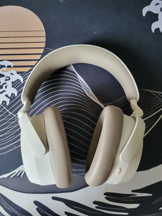 Sennheiser Accentum Plus