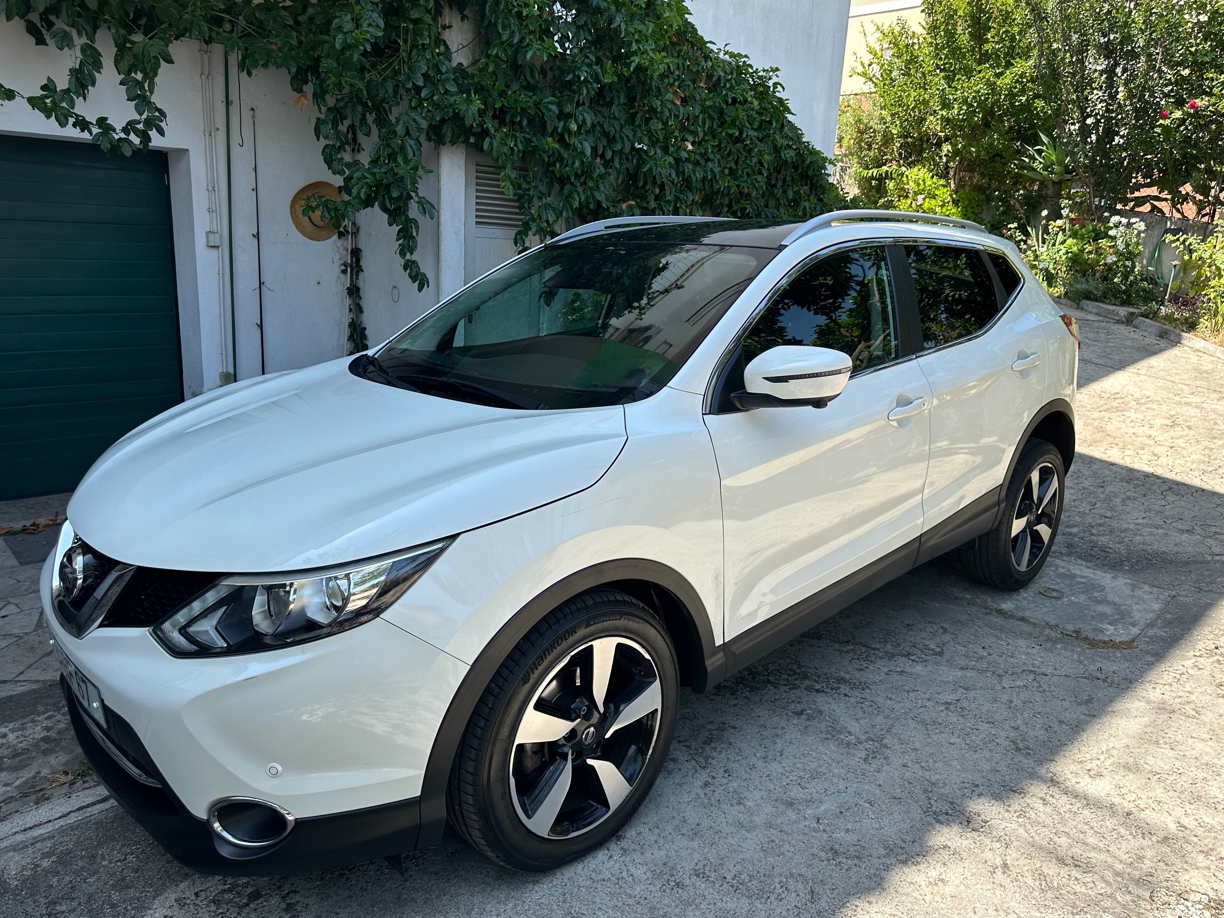 Nissan Qashqai 1.6 dCi 130cv N-Connecta J11 - Teto panorâmico