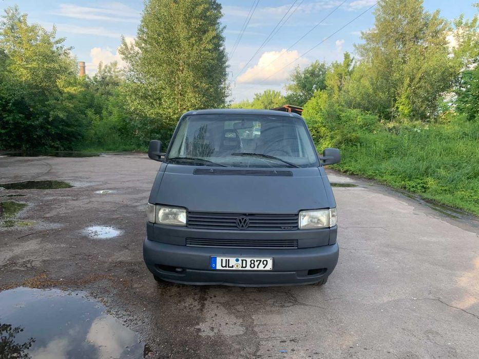 Фольксваген Транспортер T4 2.5TDI грузовик, обслужений