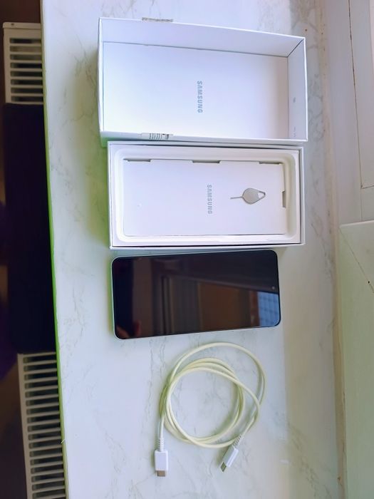 Samsung S21fe 128gb w dobrym stanie