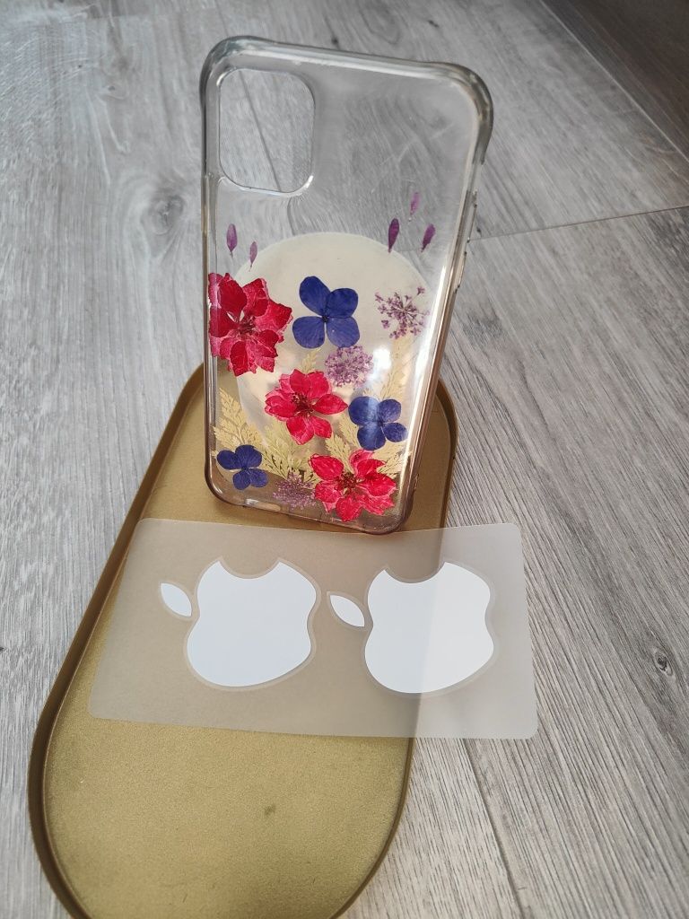 Pokrowiec Czarny Etui Case iPhone 11  Nadruk Kwiaty +Naklejki gratis