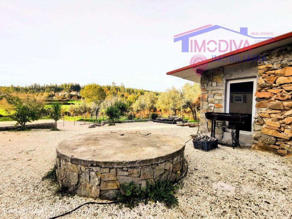Terreno com casa de arrumos junto a ribeira, Figueiró dos Vinhos
