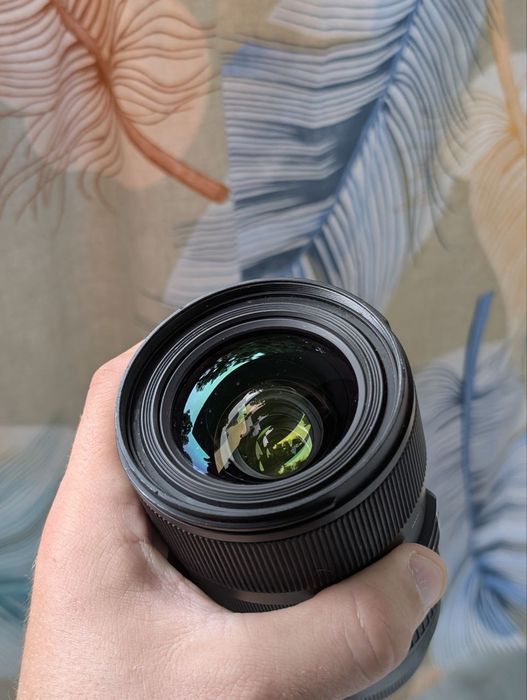 Об'єктив Sigma 18-35mm f/1.8 Art для Canon