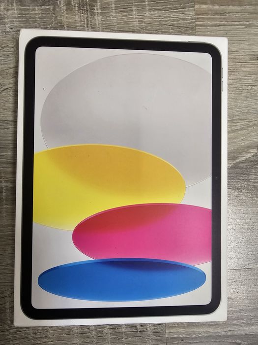 Apple iPad 2025 11" A16 128GB Wi-Fi + Cellular Prateado novo selado