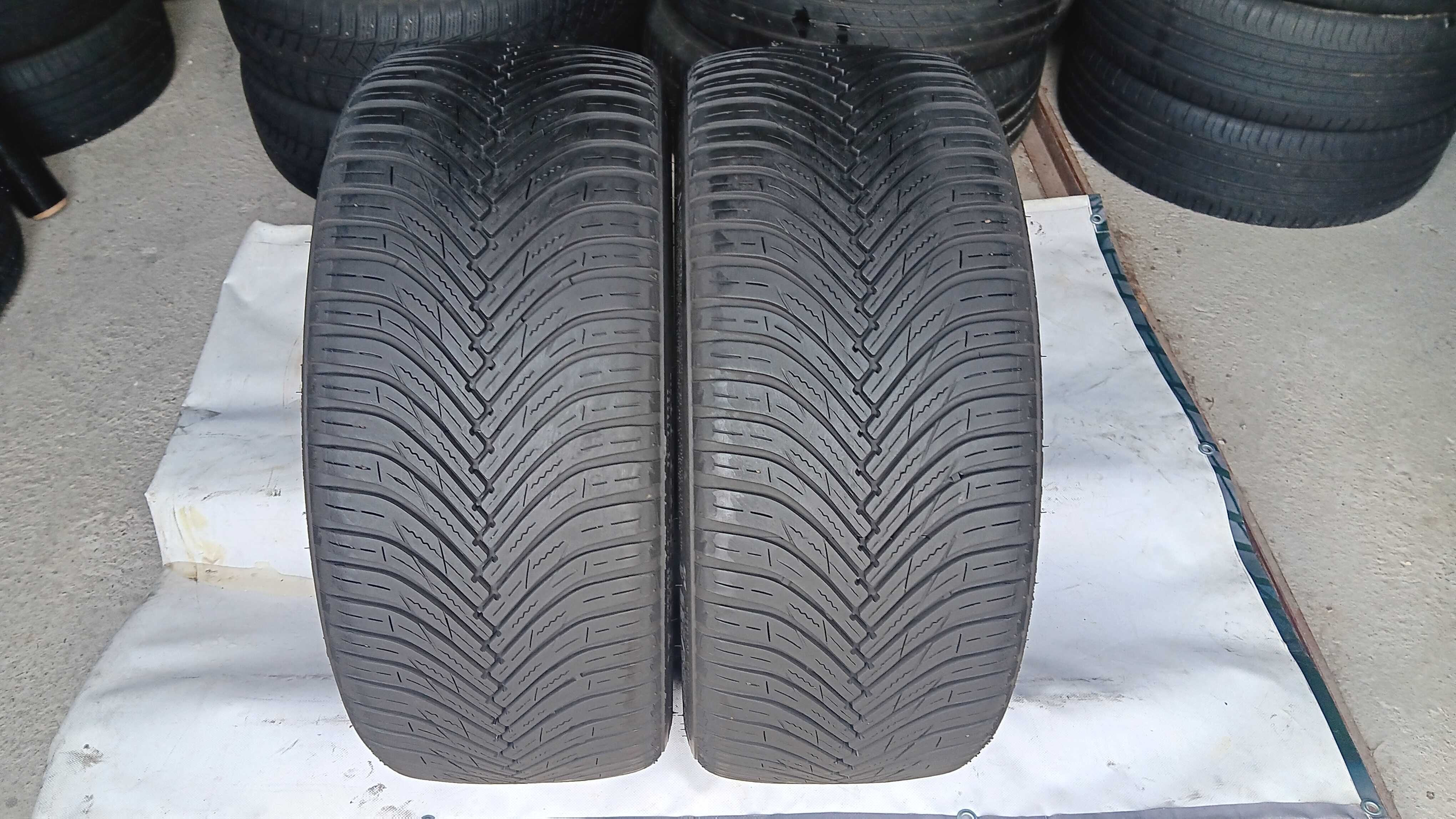 225/35/19 Maxxis premitra