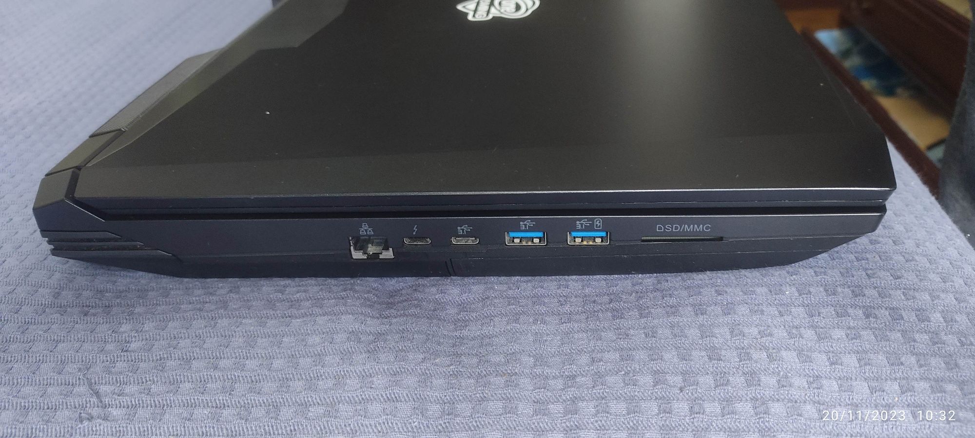 Clevo p775TM-1 / DM-3 para peças