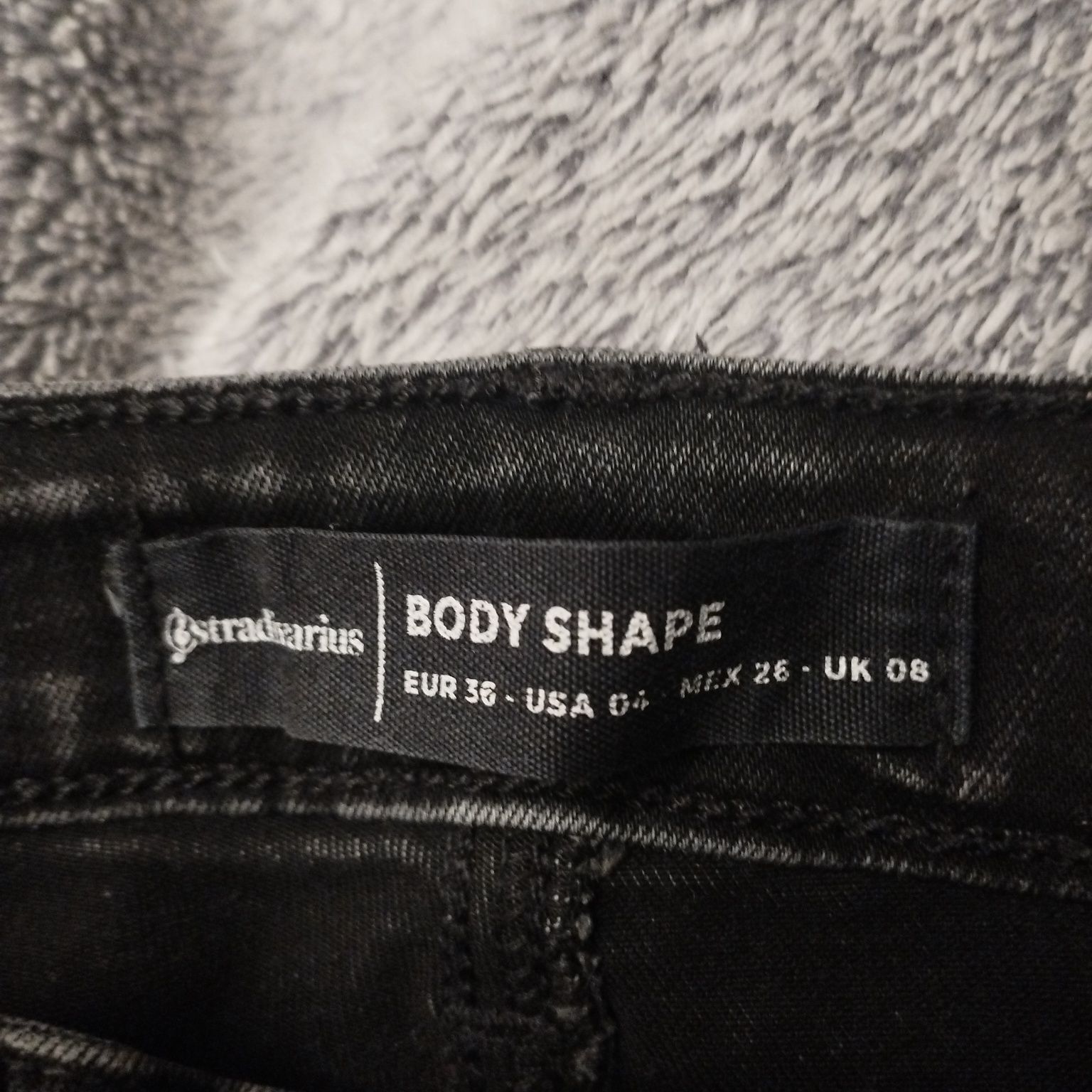 Spodnie jeansowe 2* Stradivarius 36 + woskowane Zara 34