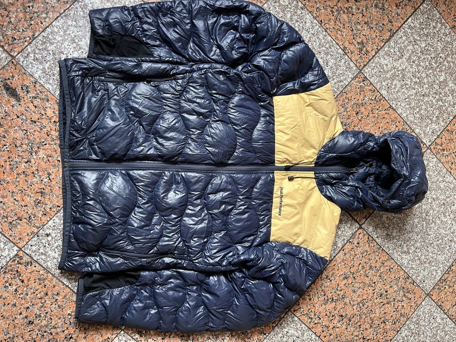 Peak Perfomance Helium Glacier kurtka ocieplana