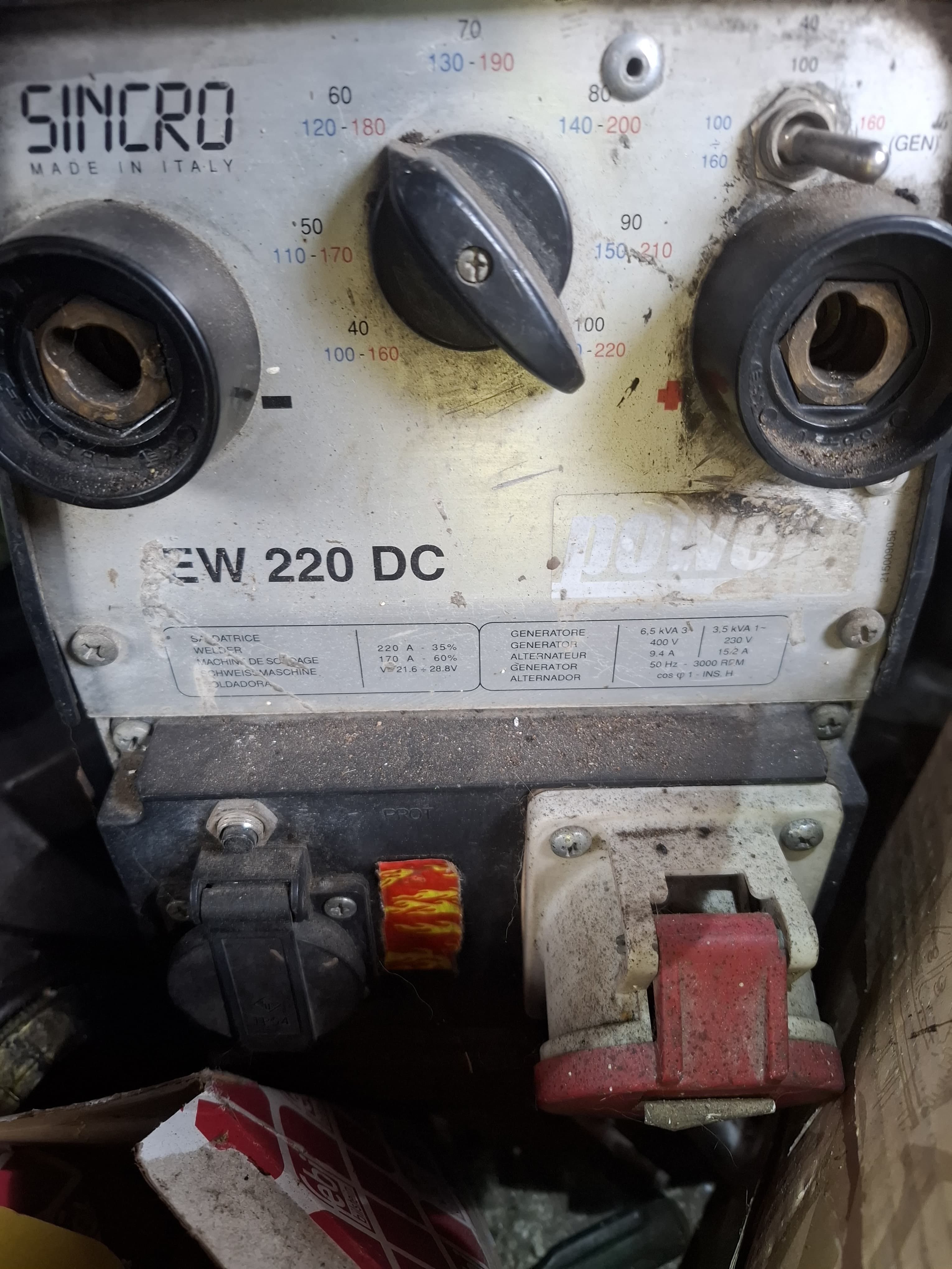 Agregat spawalniczy SINCRO EW 220 DC + silnik Honda