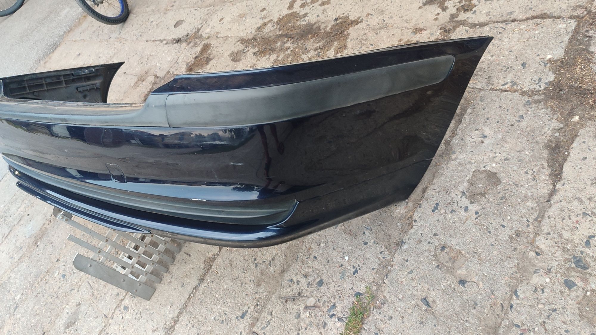 BMW E46 kombi touring zderzak tył tylny 317/5 orientblau metalic
