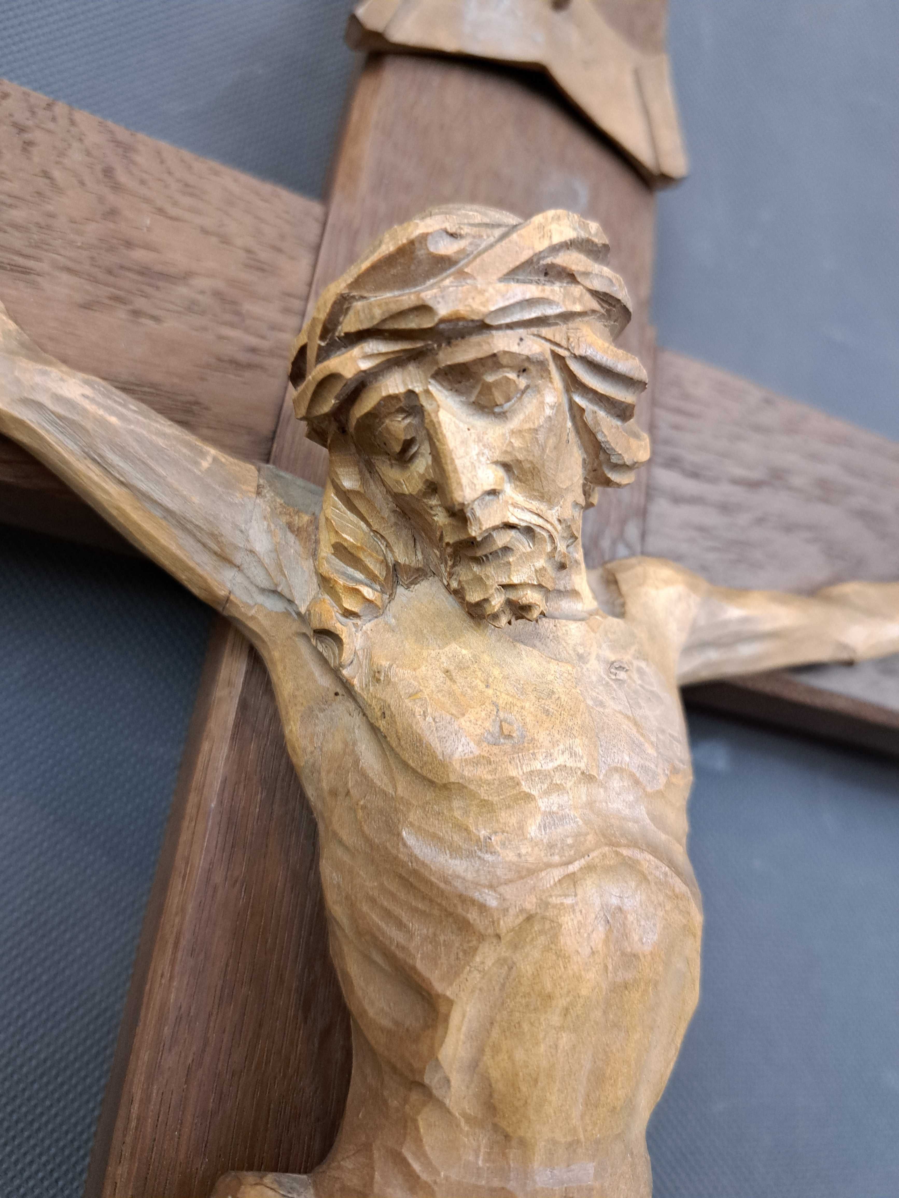 Jezus Chrystus na krzyżu, rzeźba drewniana, wys. 50 cm