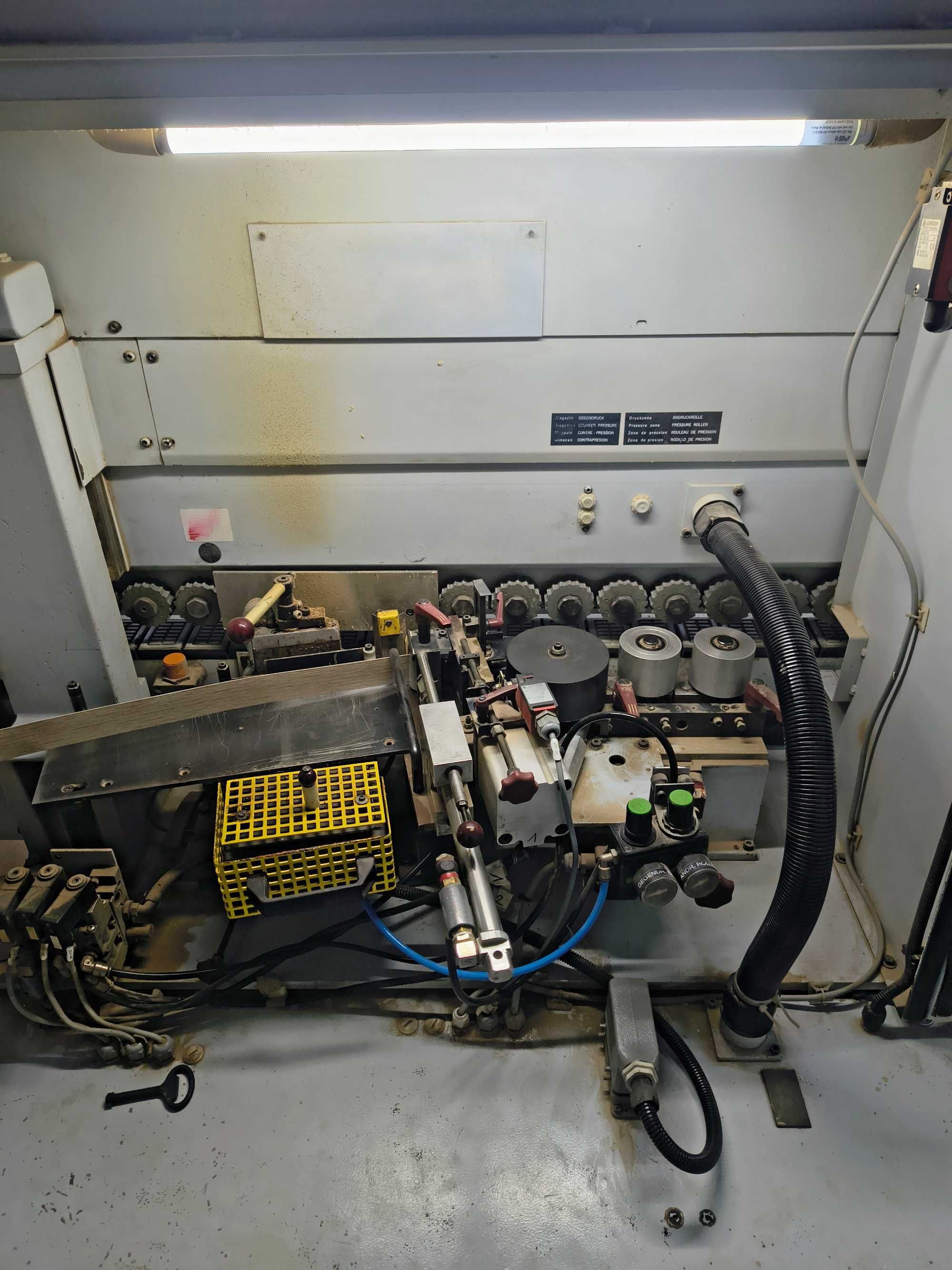 Okleiniarka Brandt kd46