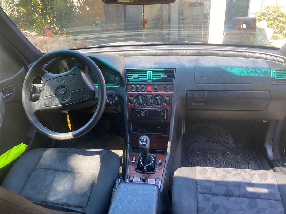 Mercedes bens c200 cdi 2001