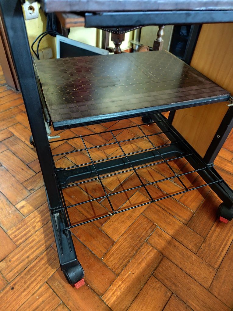 Mesa /secretária para computador/pc
