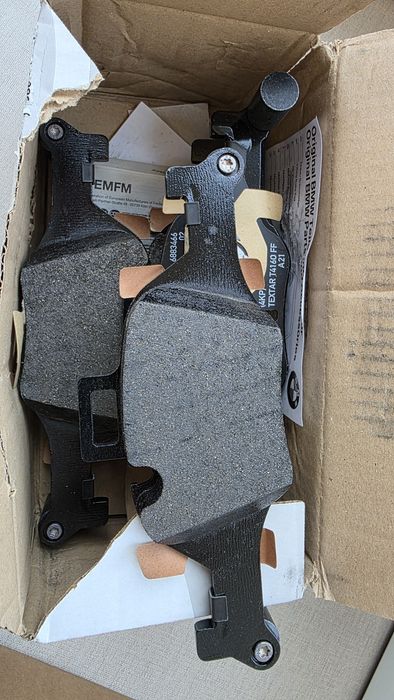 Колодки передние BMW G30 34116883469