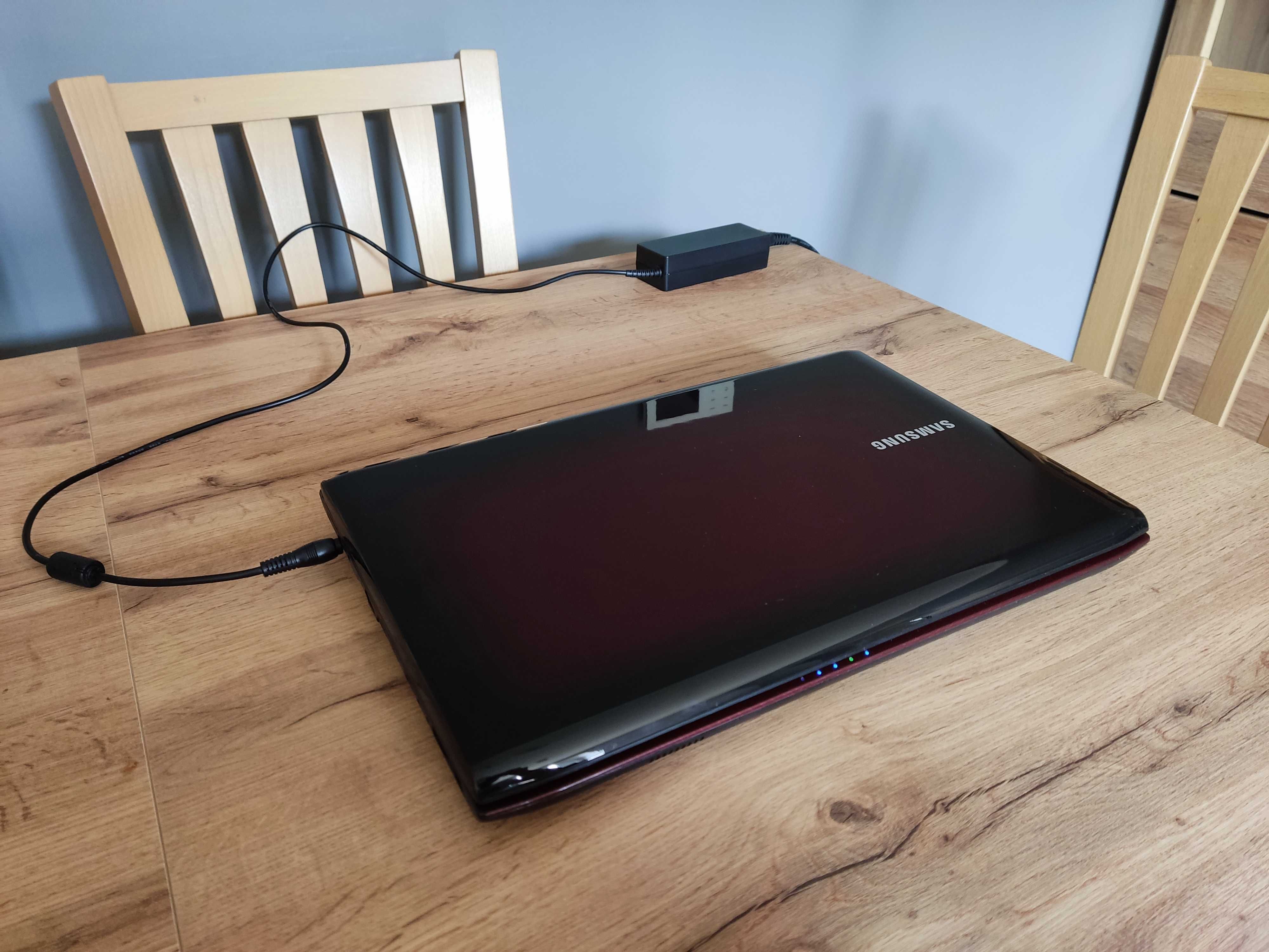 Laptop Samsung R580 i5-430M/4GB RAM/GT 330M (1 GB)/500 GB HDD/Win7HP