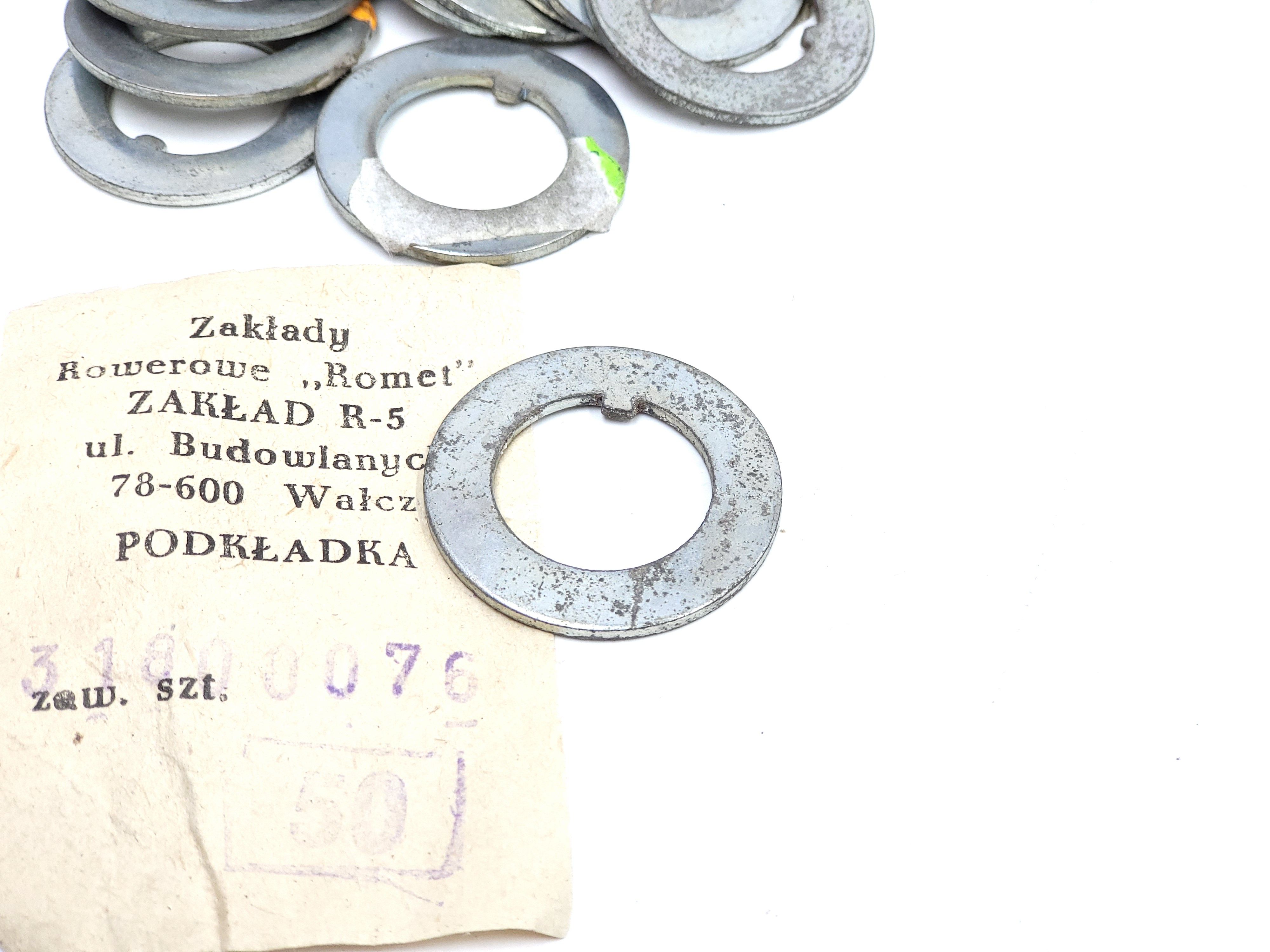 NOWA Podkładka suportu ZZR Romet Wigry Czajka Sokół Flaming Karlik