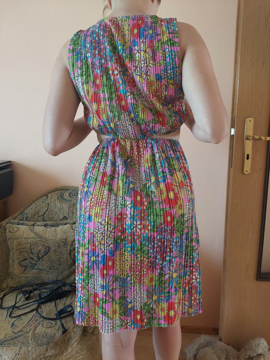 Kolorowa sukienka Zara