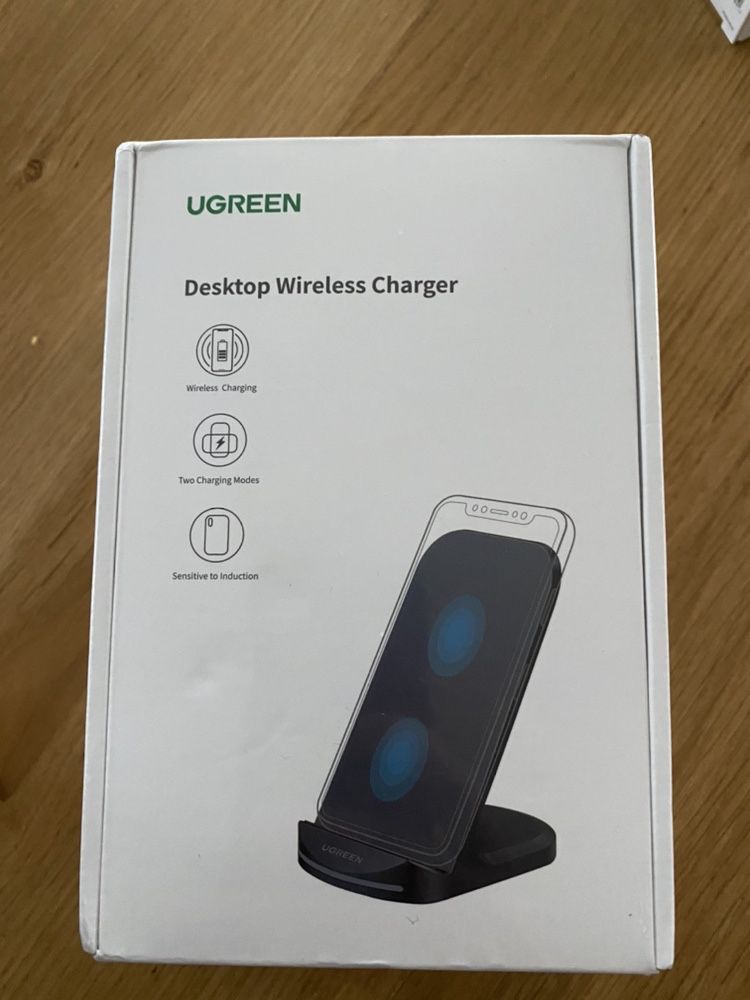 Bezprzewodowa ładowarka UGREEN Qi 10W stojak biurkowa iphone uniwersal