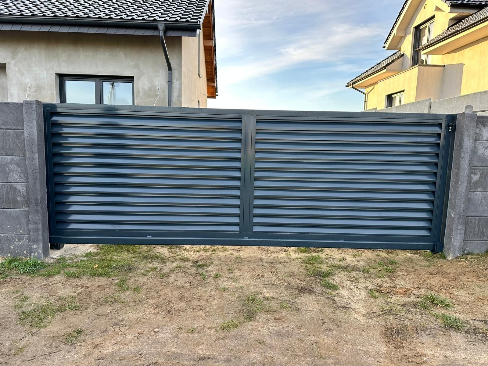 Ogrodzenia, przęsła spawane, przęsła palisadowe nowoczesne ogrodzenie