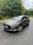 Citroën DS5 Citroen DS5 Hybrid4 Sport Chic - bogata wersja