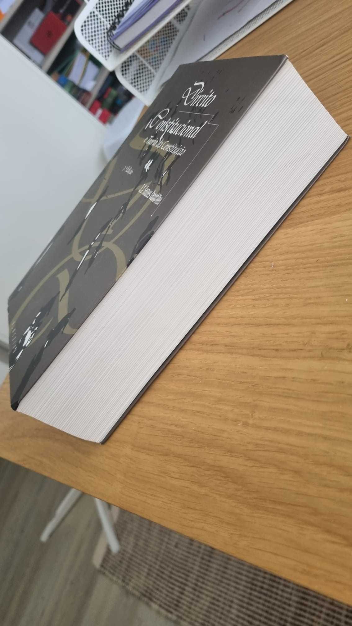 Livro "Direito Constitucional e Teoria da Constituição" - Canotilho