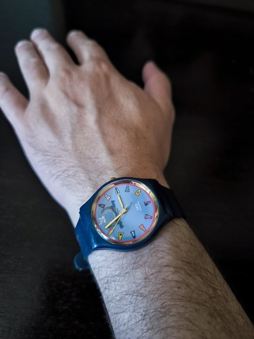 Vendo relógio de rapaz azul