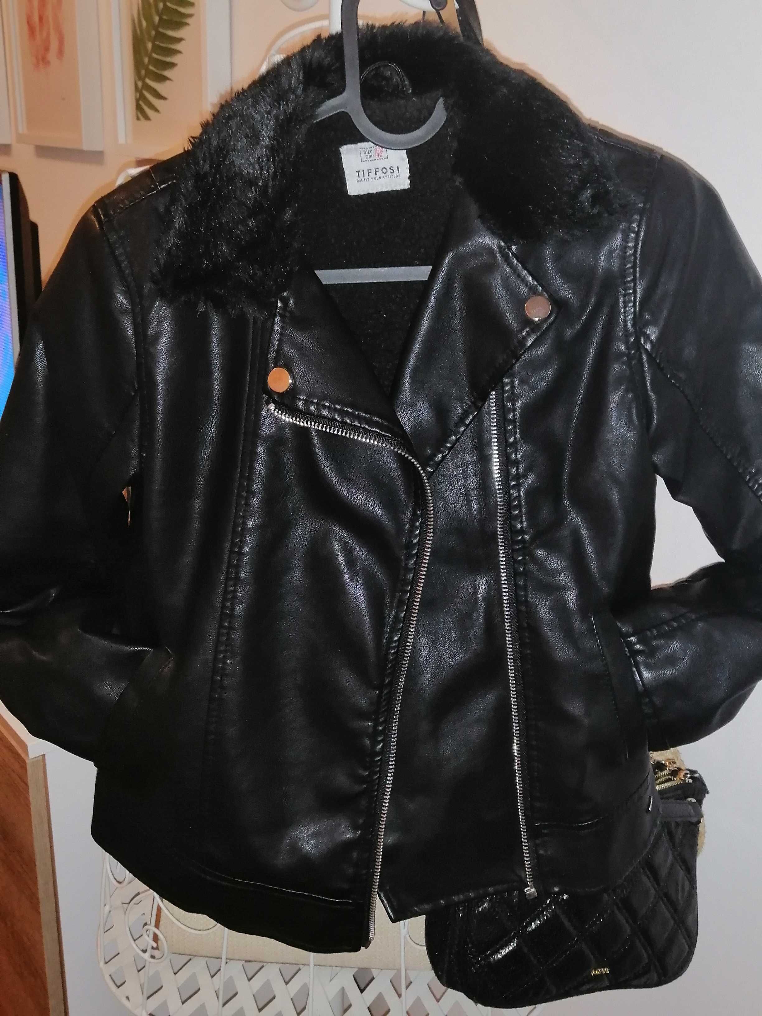 Casaco de estilo motard em pele para menina