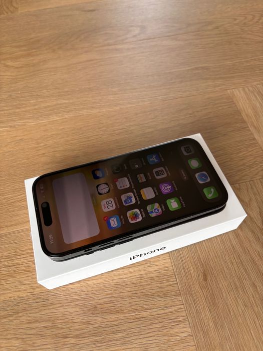 Idealny iPhone 14 Pro 128 GB SPACE BLACK w bardzo dobrym stanie!