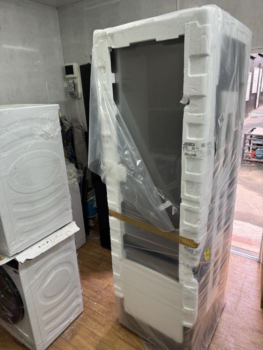 Холодильник Samsung 390L Wifi